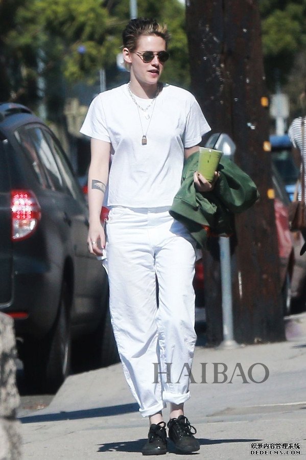 2017114գ˹͡˹ͼ (Kristen Stewart) ɼ