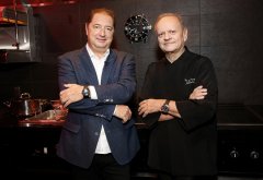 ǼǶ¬(Jo?l Robuchon) ϯBlancpainŦ